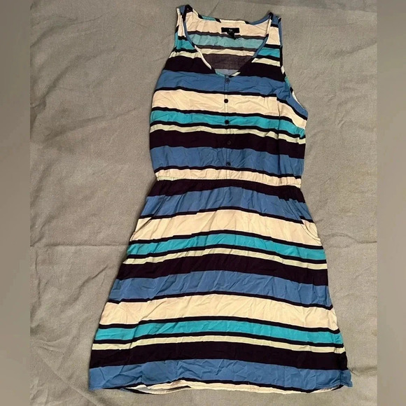 GAP Dress - Picture 1 of 4